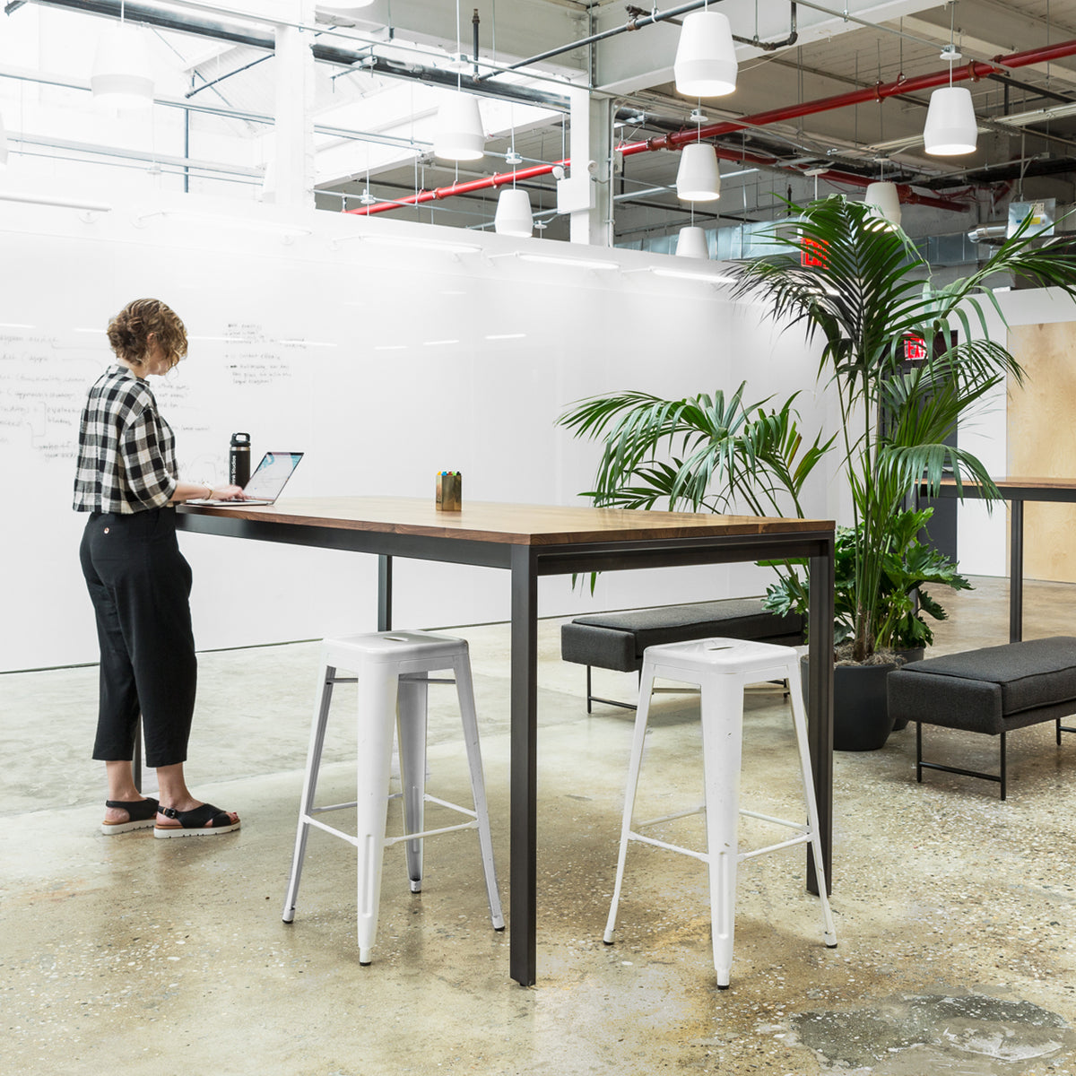 Band Communal Table
