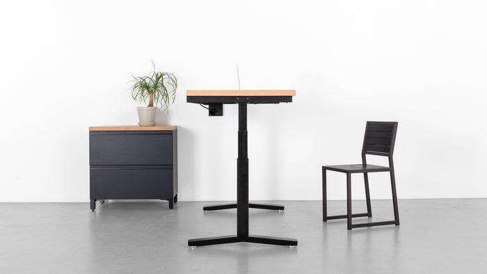Minim Rise Desk