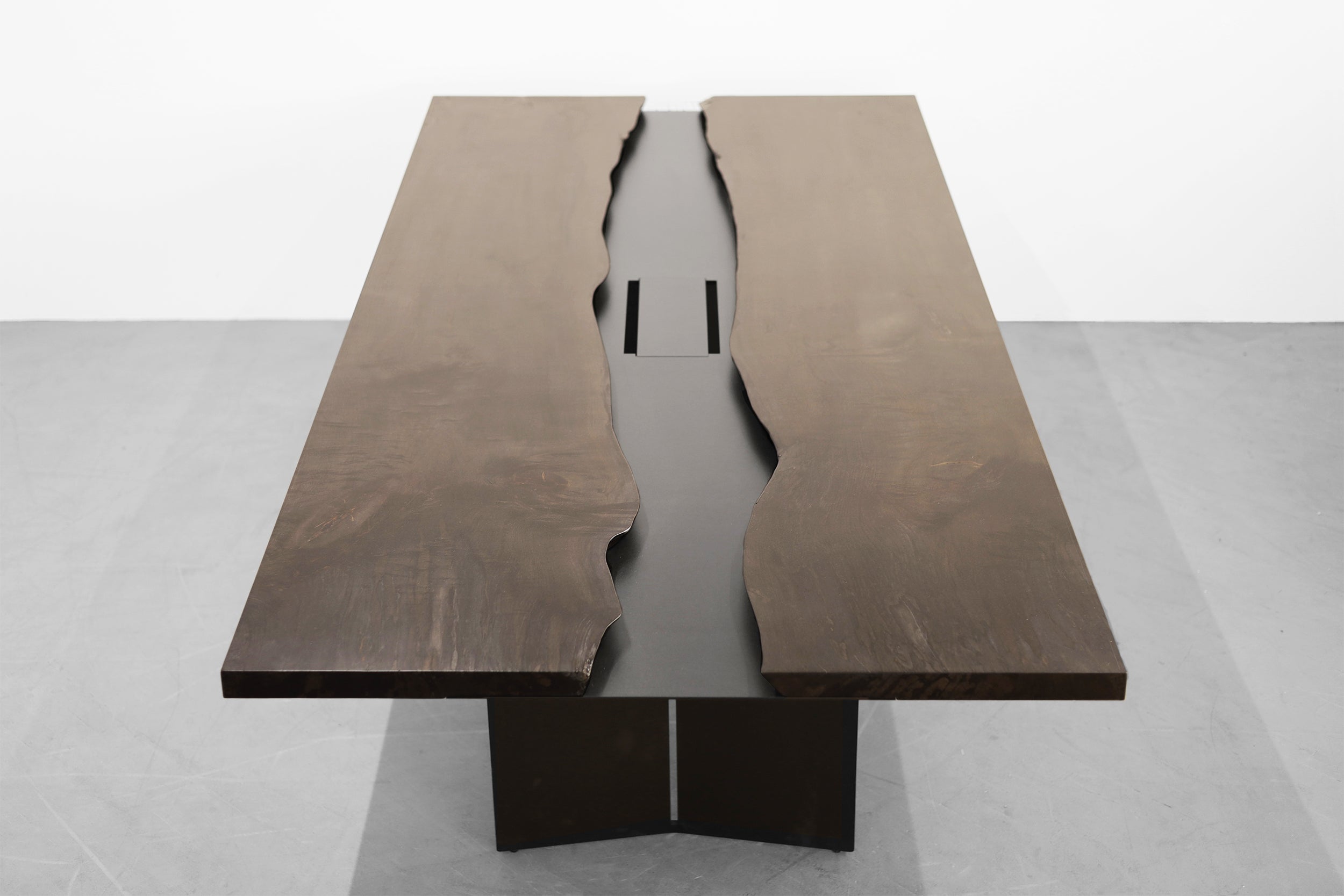 Summit Conference Table