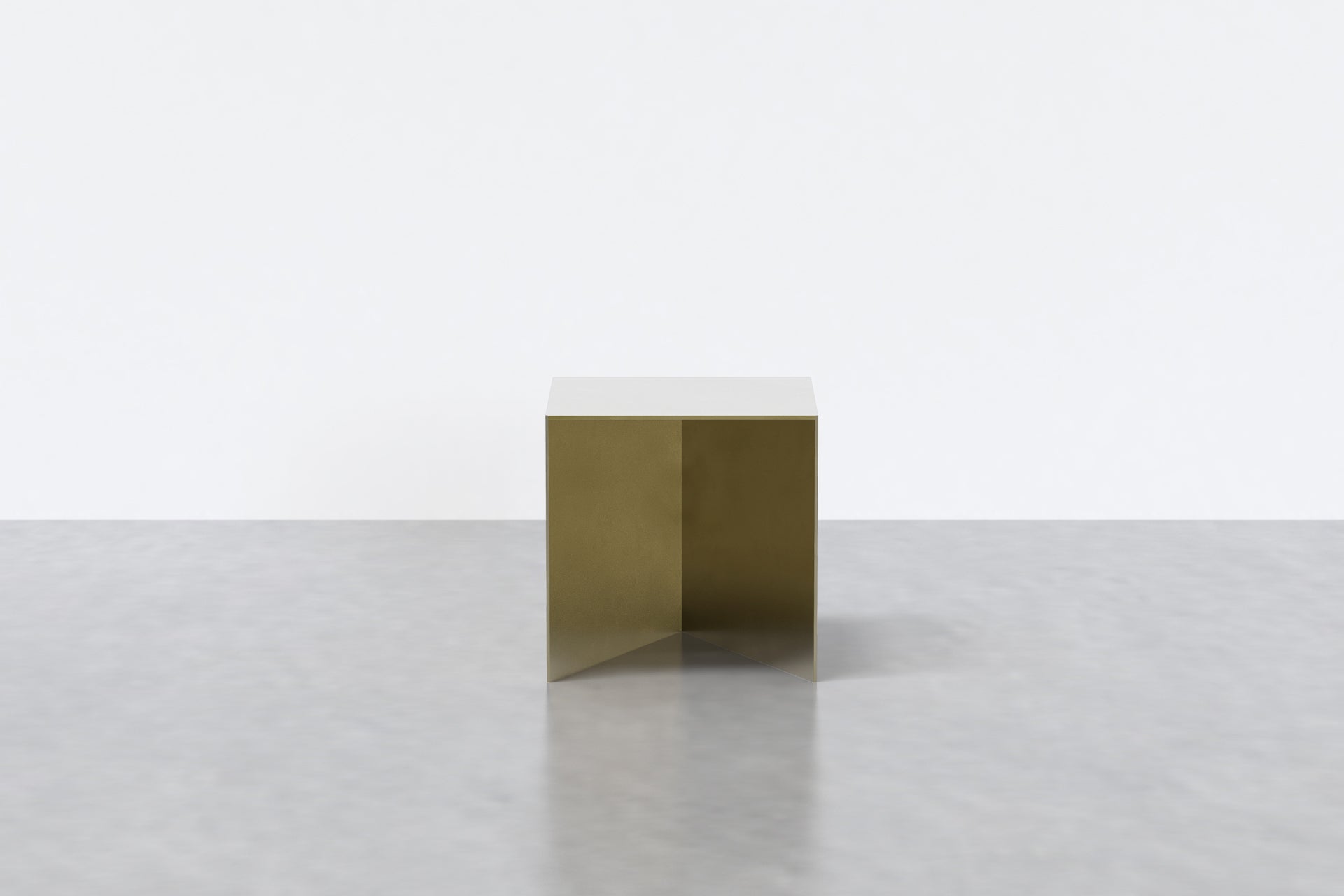 Tack End Table Square in Brass