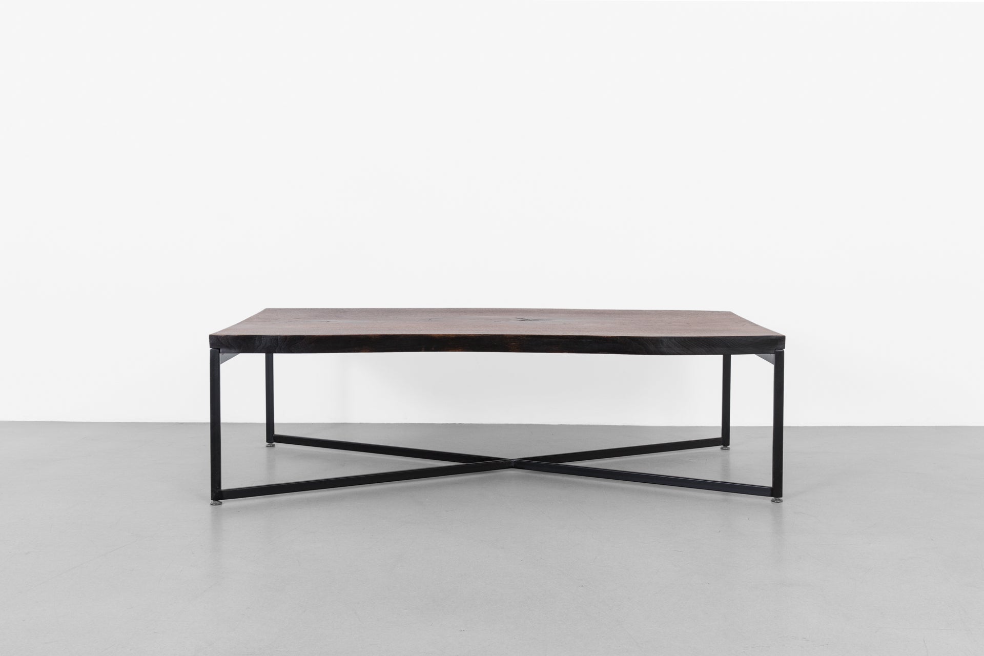 Walnut/ Matte Black