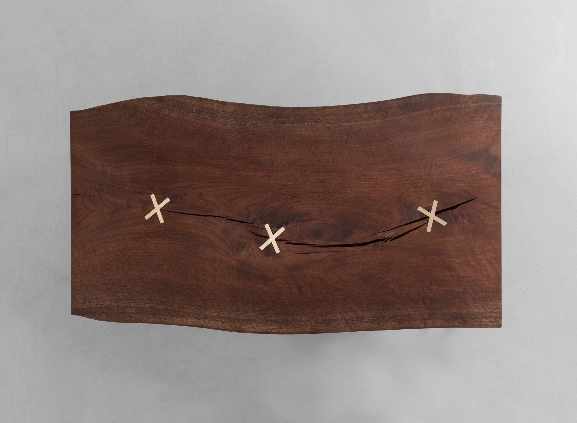 Walnut/ Matte Black
